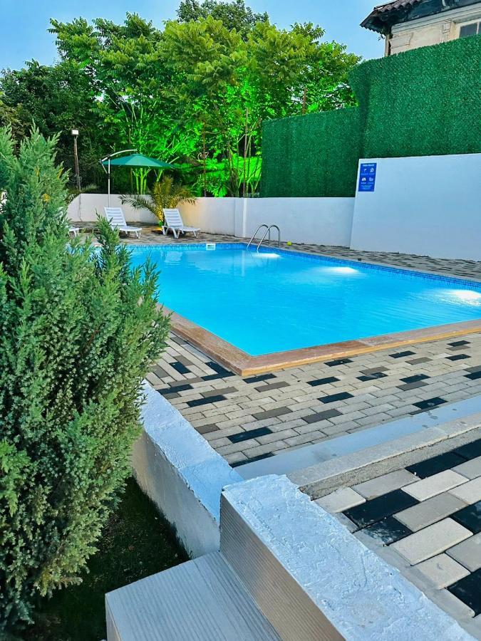 Villa Gardens Kobuleti Exterior photo